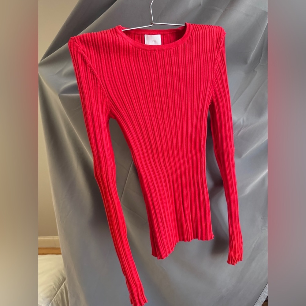 H&M Red Top in size Small